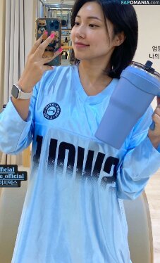 Beo Deul Jeong 정버들 / deulll_ Nu OnlyFans  Photo fuitée #17
