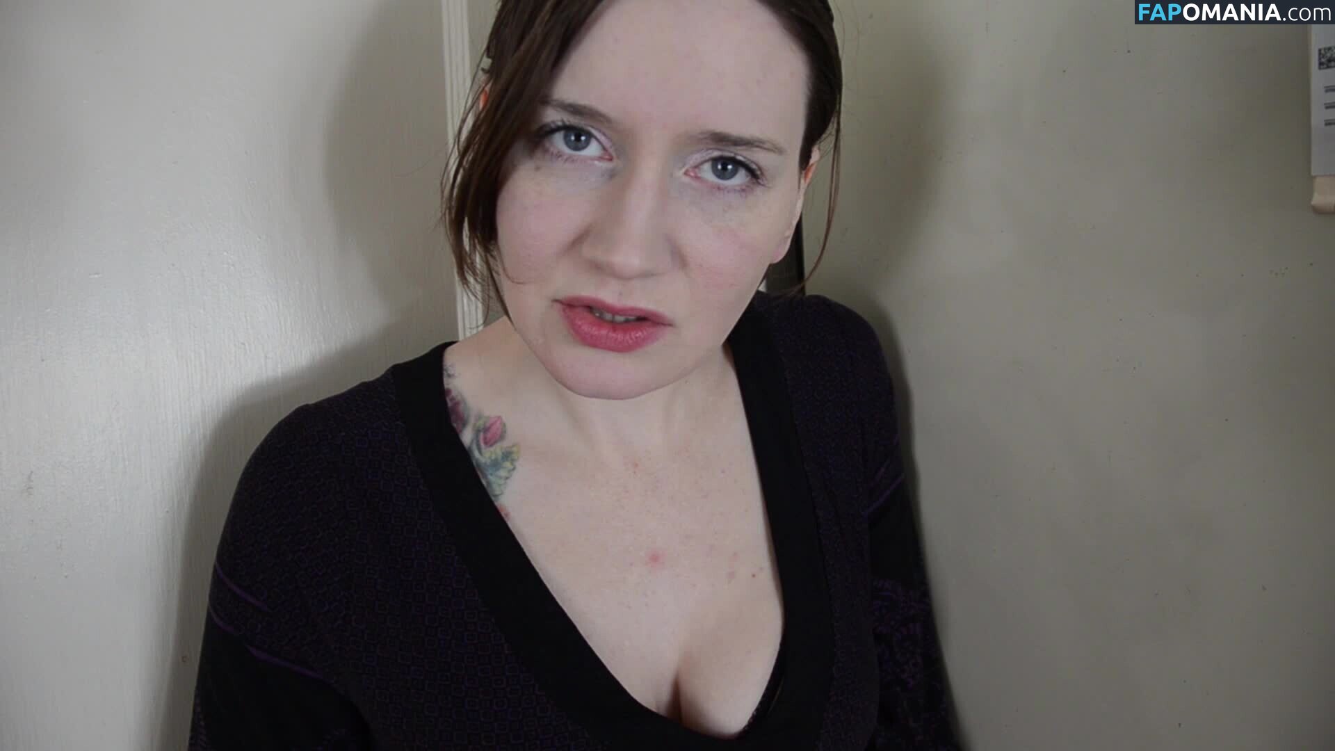 Bettie Bondage / __bettiebee / bettie_bondage Nu OnlyFans  Photo fuitée #436