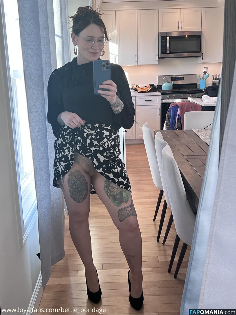 Bettie Bondage / __bettiebee / bettie_bondage Nu OnlyFans  Photo fuitée #450