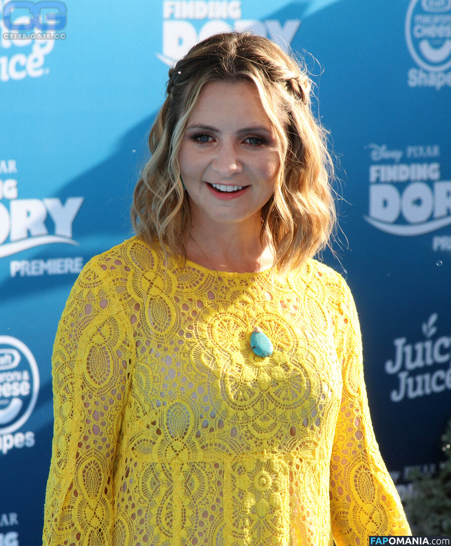 Beverley Mitchell Nu OnlyFans  Photo fuitée #18