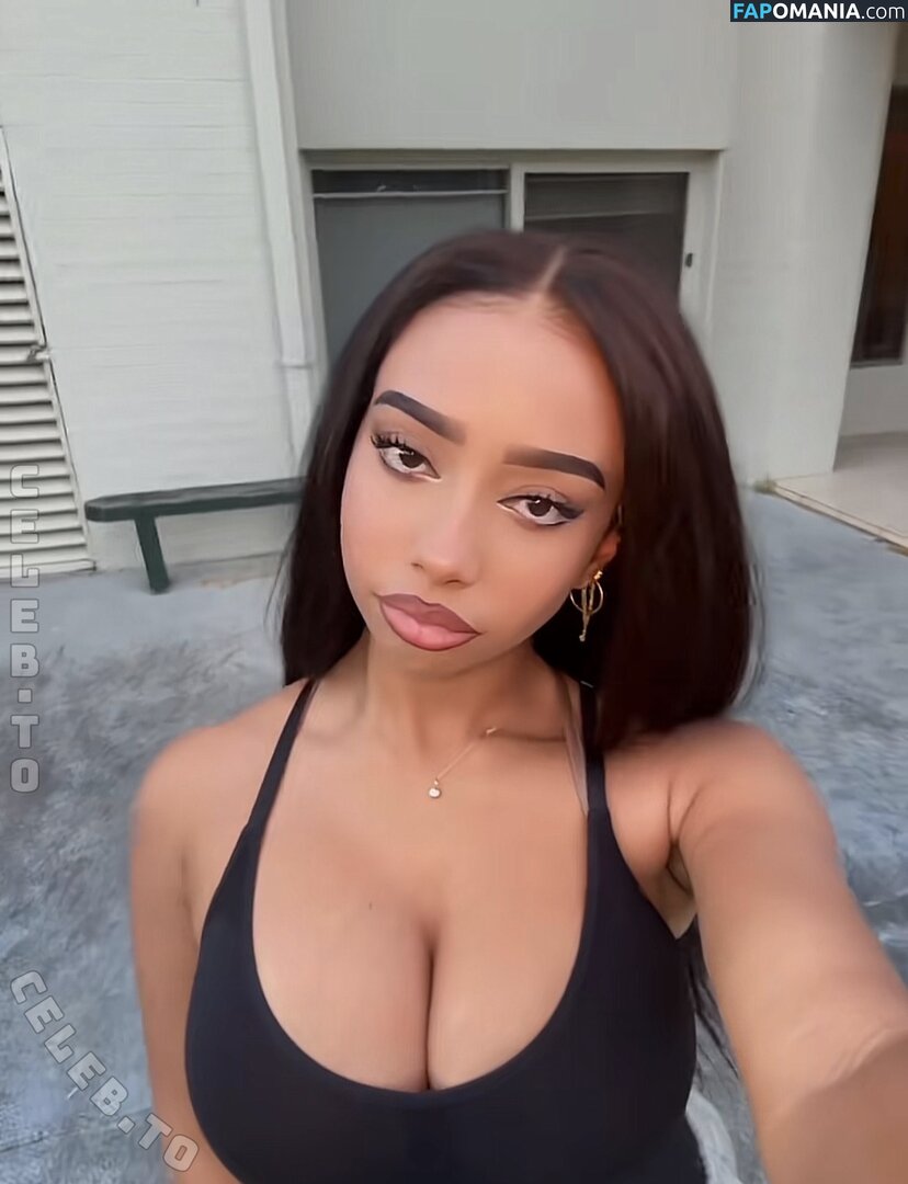 Bianca Alexandra / bianca.alexandrraa / itaintbee Nu OnlyFans  Photo fuitée #3
