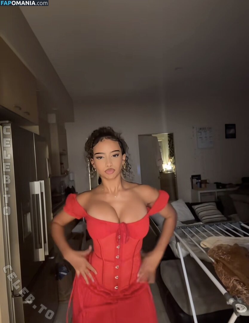 Bianca Alexandra / bianca.alexandrraa / itaintbee Nu OnlyFans  Photo fuitée #5