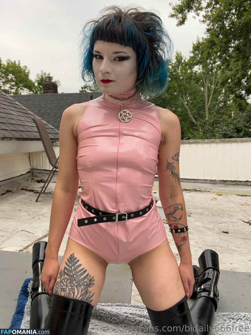 bidaily666 / bidaily666free Nu OnlyFans  Photo fuitée #20