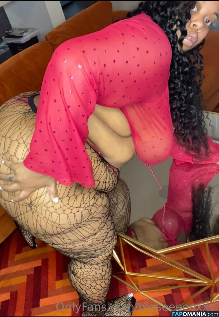 bigseeeeeexxy / bigseeeeexxy Nu OnlyFans  Photo fuitée #211