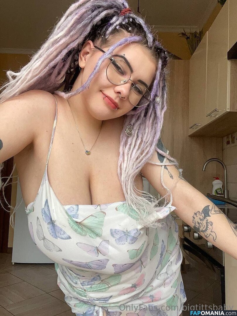big.tits.baby.on.holiday / bigtittsbaby Nu OnlyFans  Photo fuitée #1