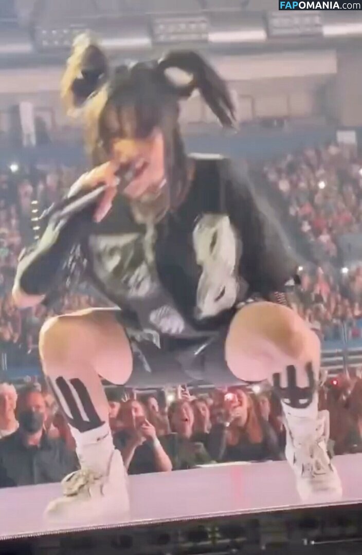Billie Eilish / Fake / billeeilish / billieeilish Nu OnlyFans  Photo fuitée #2203
