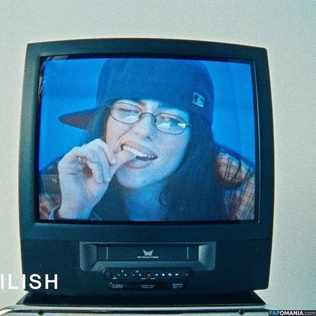 Billie Eilish / Fake / billeeilish / billieeilish Nu OnlyFans  Photo fuitée #2211