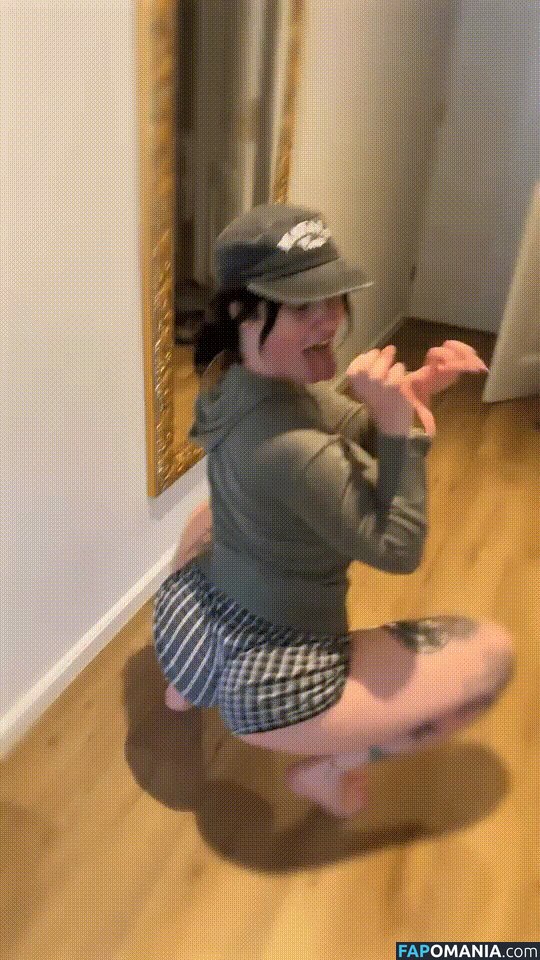 Billie Eilish / Fake / billeeilish / billieeilish Nu OnlyFans  Photo fuitée #2229