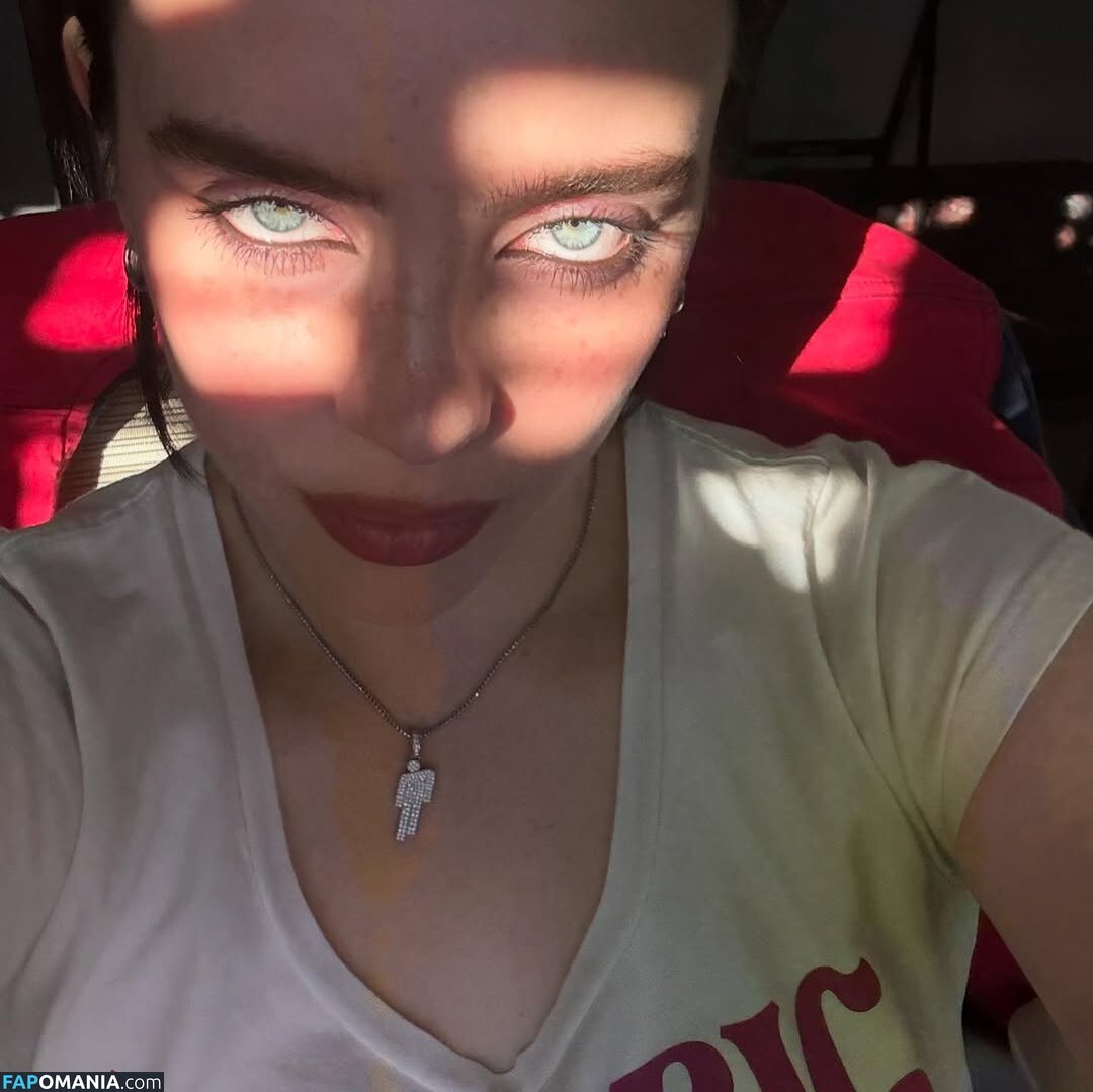 Billie Eilish / Fake / billeeilish / billieeilish Nu OnlyFans  Photo fuitée #2238