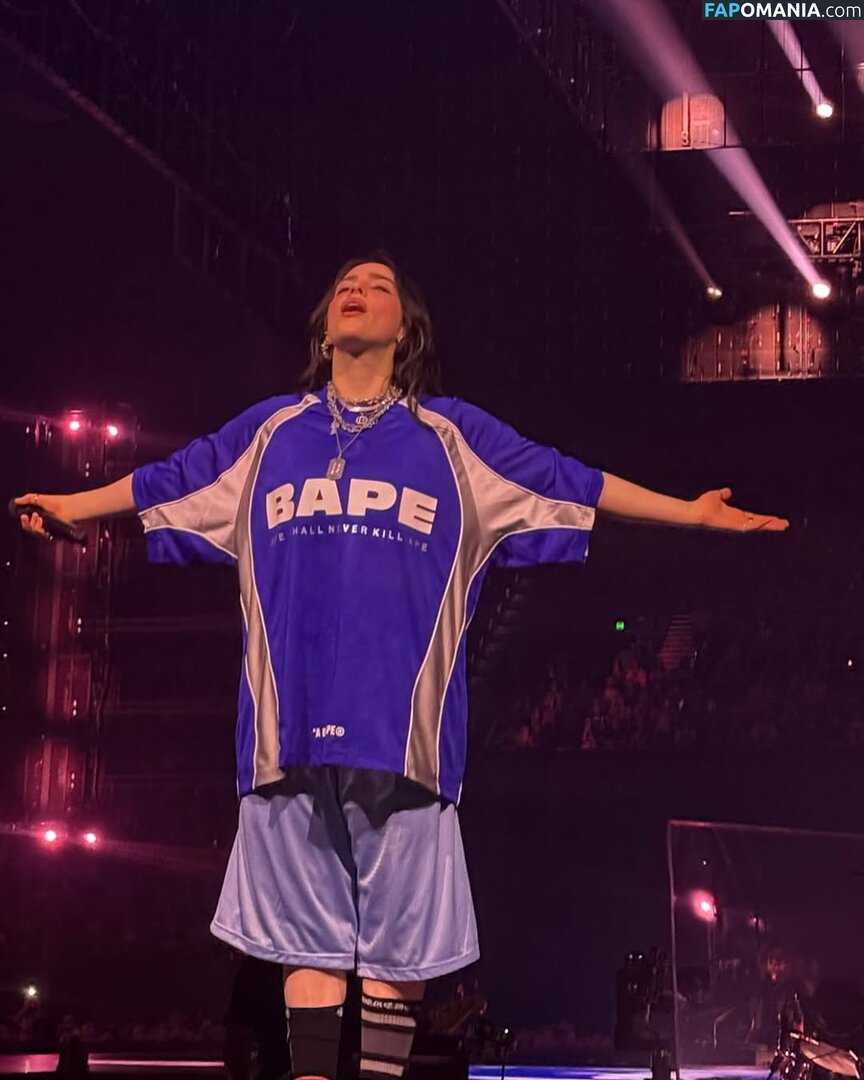 Billie Eilish / Fake / billeeilish / billieeilish Nu OnlyFans  Photo fuitée #2260