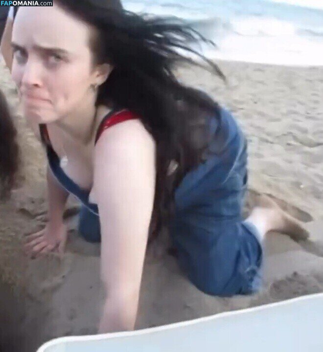 Billie Eilish / Fake / billeeilish / billieeilish Nu OnlyFans  Photo fuitée #2329