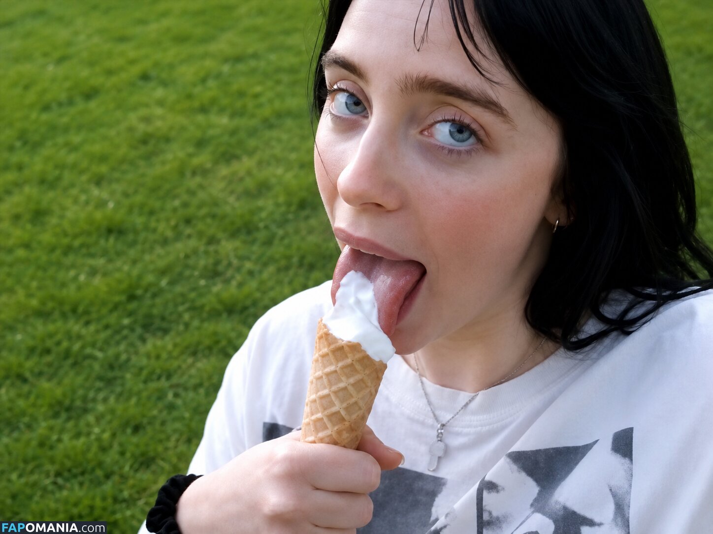 Billie Eilish / Fake / billeeilish / billieeilish Nu OnlyFans  Photo fuitée #2336