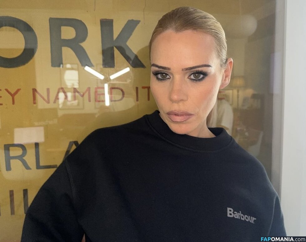 Billie Piper / billiepiper Nu OnlyFans  Photo fuitée #288