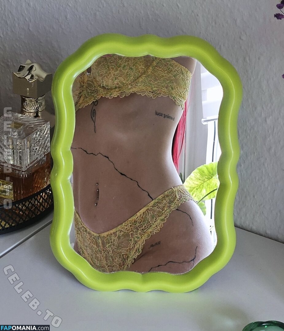 Bimbalabambi Nu OnlyFans  Photo fuitée #4