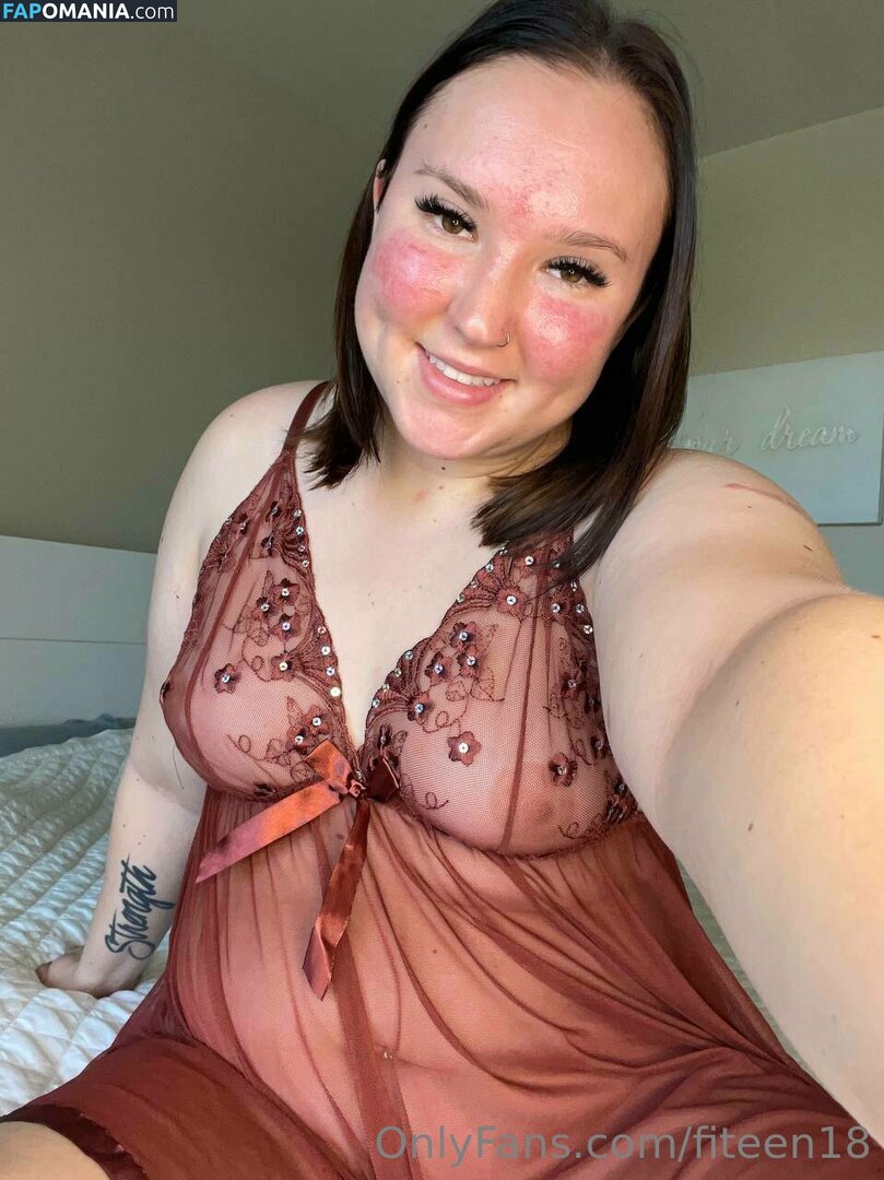 bisexualcollegegirl / rubitout Nu OnlyFans  Photo fuitée #5