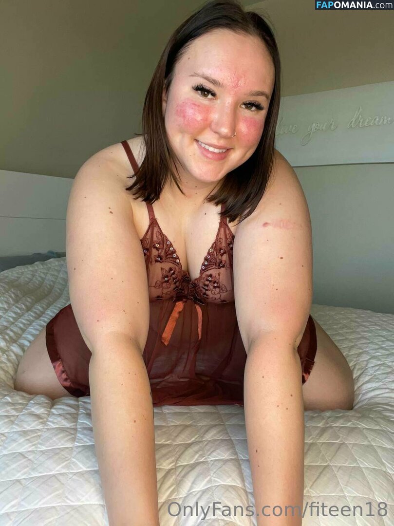 bisexualcollegegirl / rubitout Nu OnlyFans  Photo fuitée #6