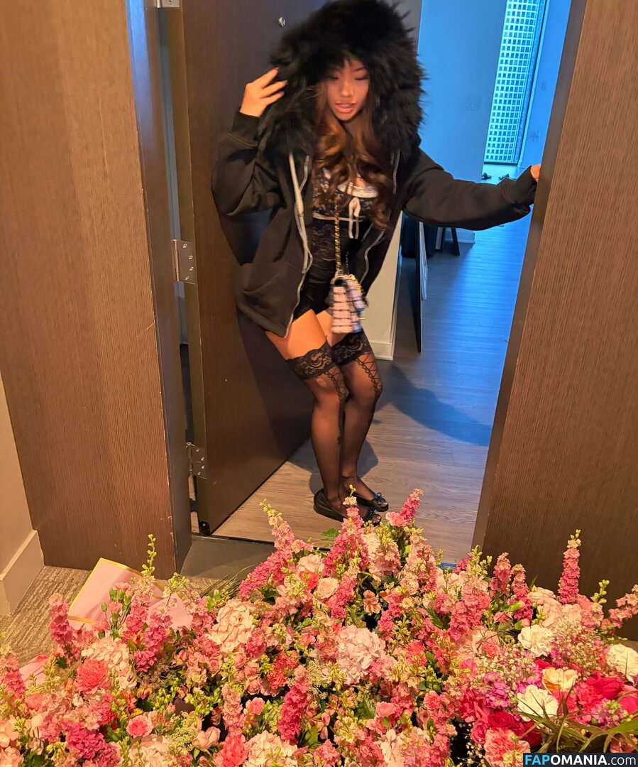  / all4kylani / bratkylani / brattykylani / brattylanii / kylani Nu OnlyFans  Photo fuitée #10