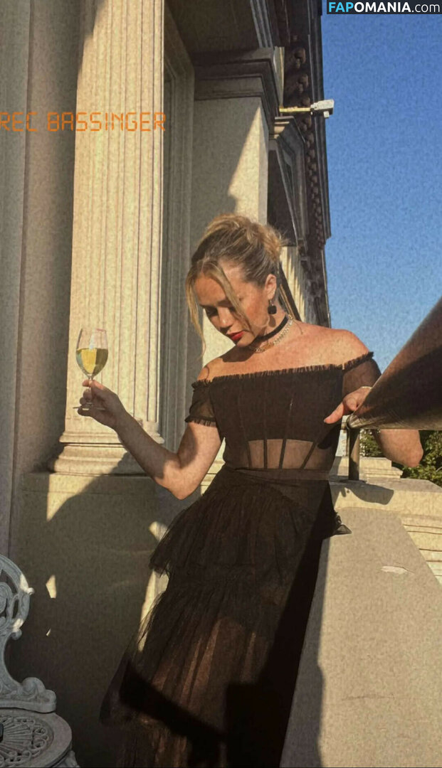 Brec Bassinger / brecbassinger Nu OnlyFans  Photo fuitée #11