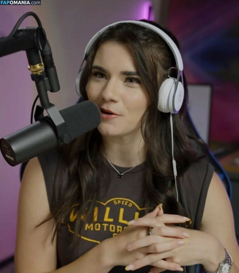 Brett Cooper / imbrettcooper Nu OnlyFans  Photo fuitée #129