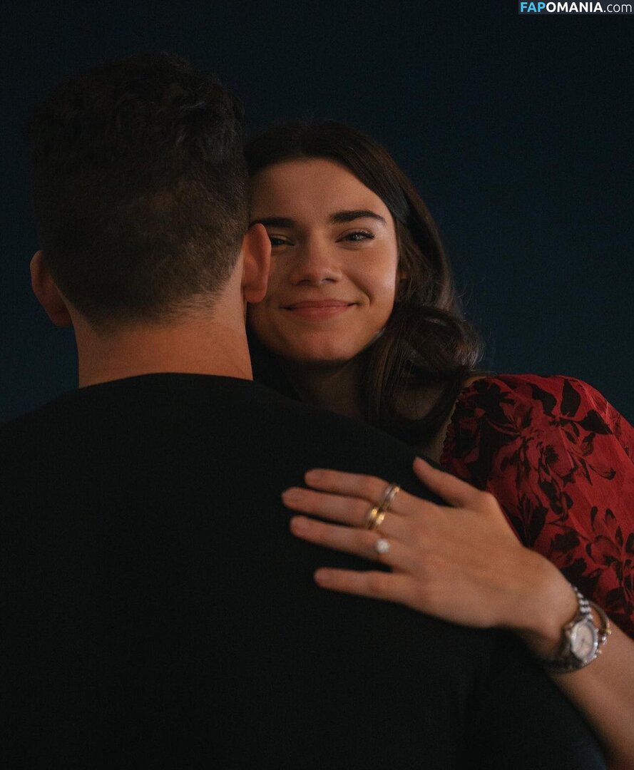 Brett Cooper / imbrettcooper Nu OnlyFans  Photo fuitée #417