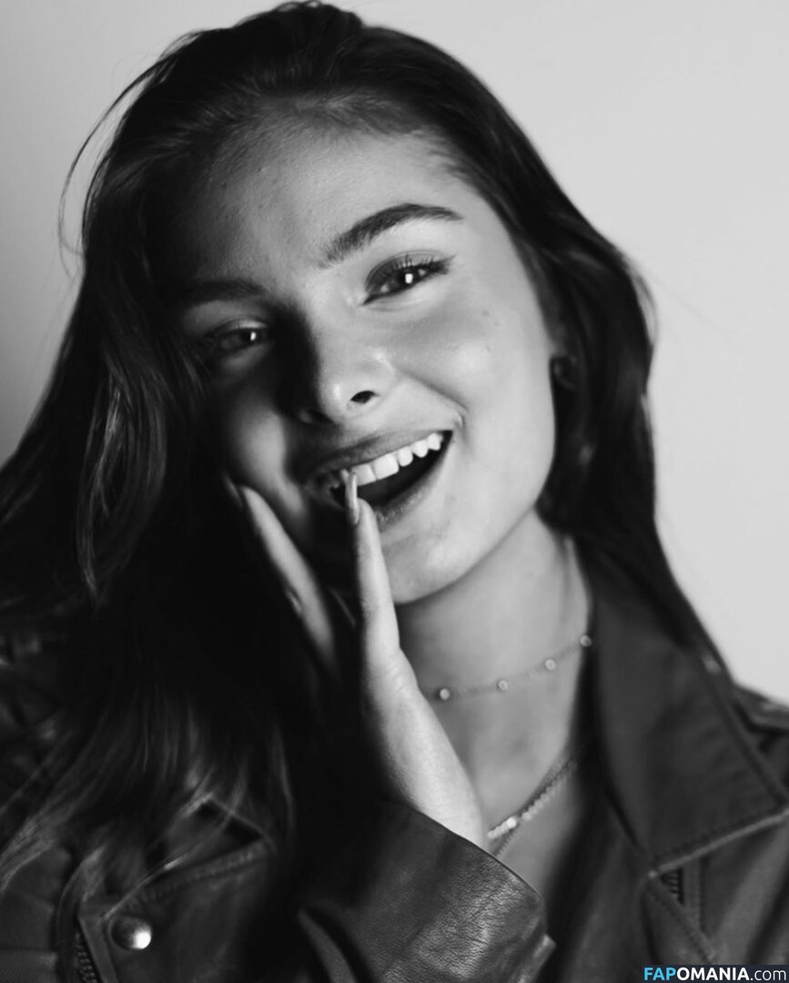 Brighton Sharbino / brightonsharbino Nu OnlyFans  Photo fuitée #167