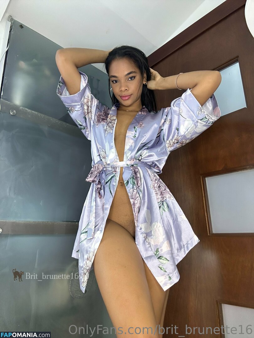 brit_brunette16 Nu OnlyFans  Photo fuitée #19