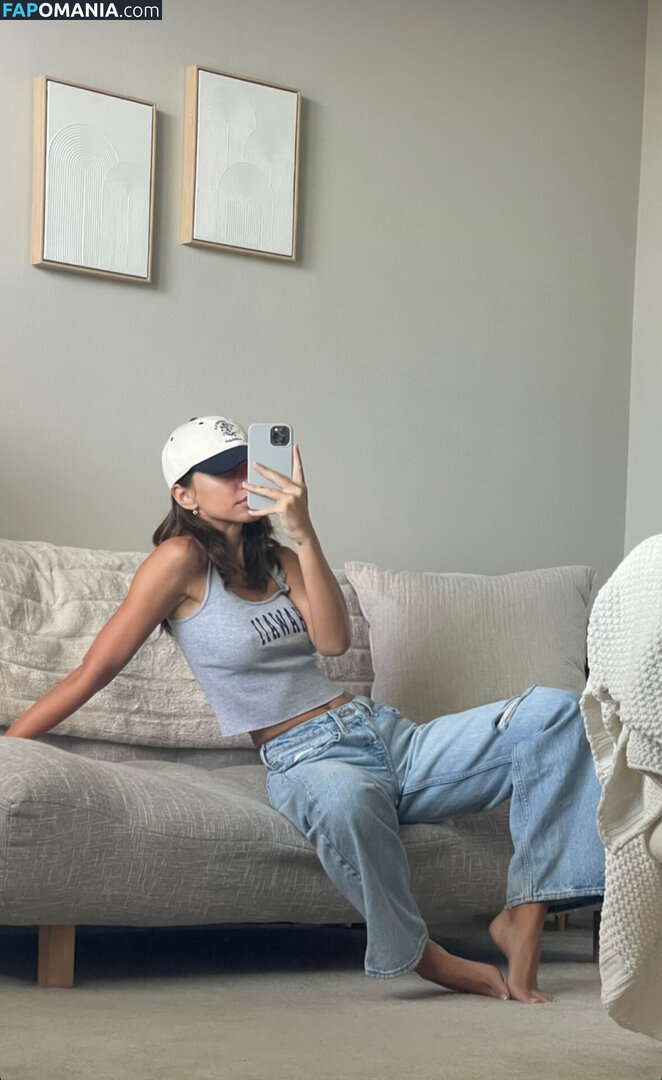 Brit Manuela / britkitty / britmanuela Nu OnlyFans  Photo fuitée #1487