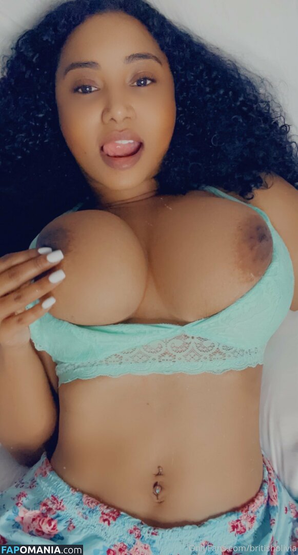 British Olivia / britisholivia Nu OnlyFans  Photo fuitée #245