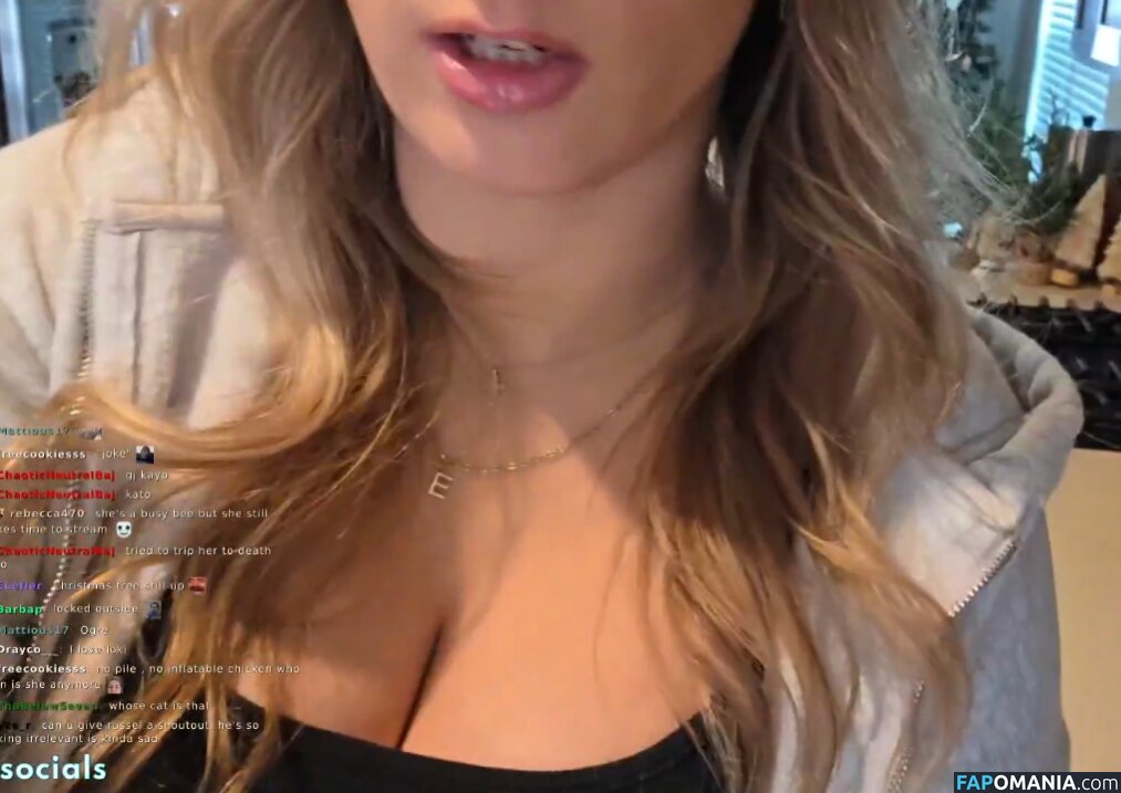 Brittany / Brittt / Britttv_ / Kato_Kat / brittanyblair Nu OnlyFans  Photo fuitée #1