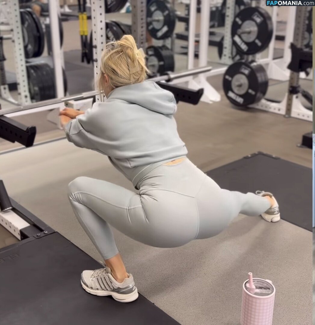 Brittany Lynne / BrittanyLynne / Mahomes / tattoosnthickthighs Nu OnlyFans  Photo fuitée #15