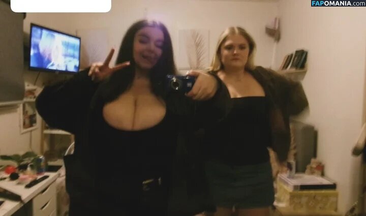 Bronte W / brontewpeake Nu OnlyFans  Photo fuitée #7