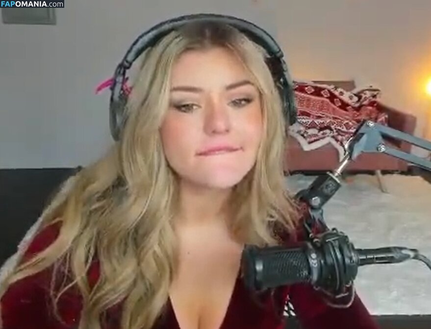 BrookeAB / brookeabb / fvckbrooke Nu OnlyFans  Photo fuitée #161