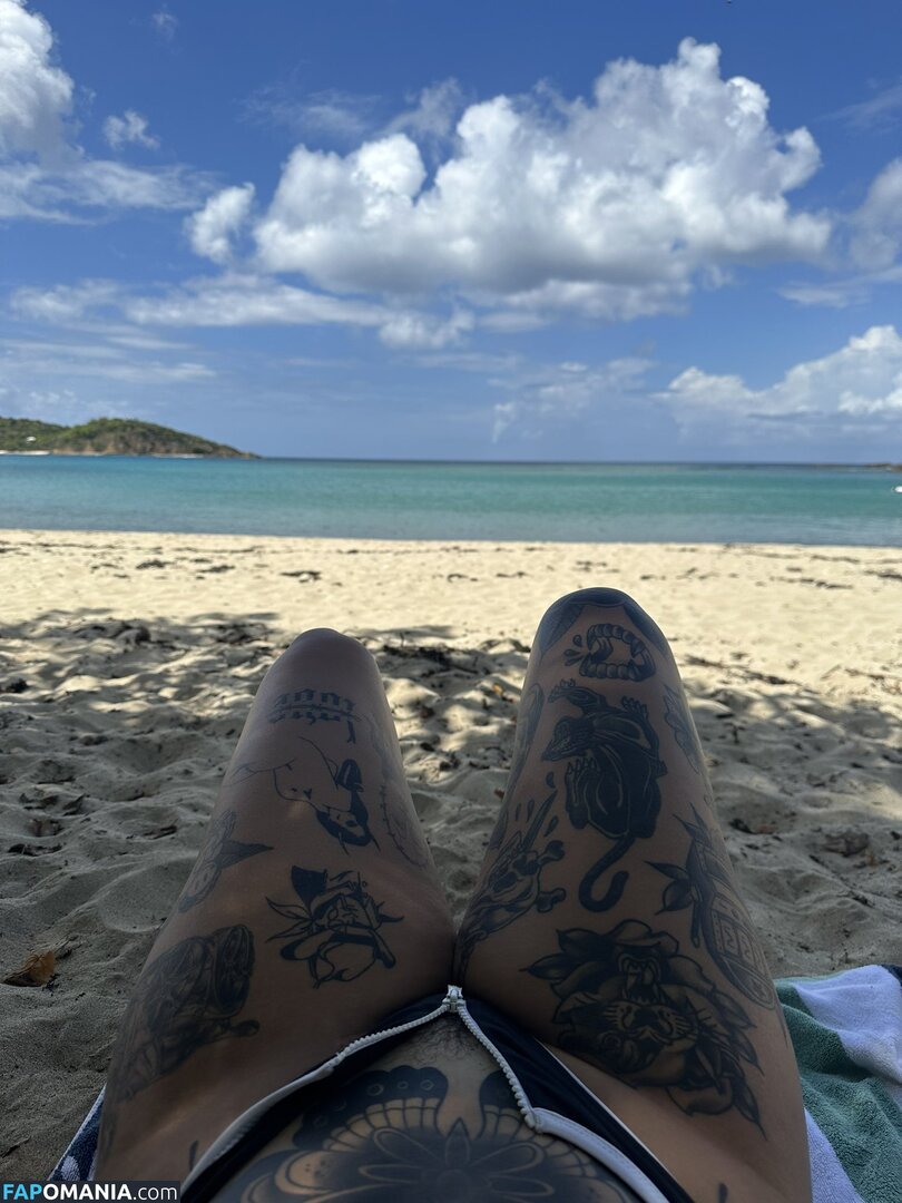 Brookemarkhaa / TattedTeddy / bmarkhaa Nu OnlyFans  Photo fuitée #1