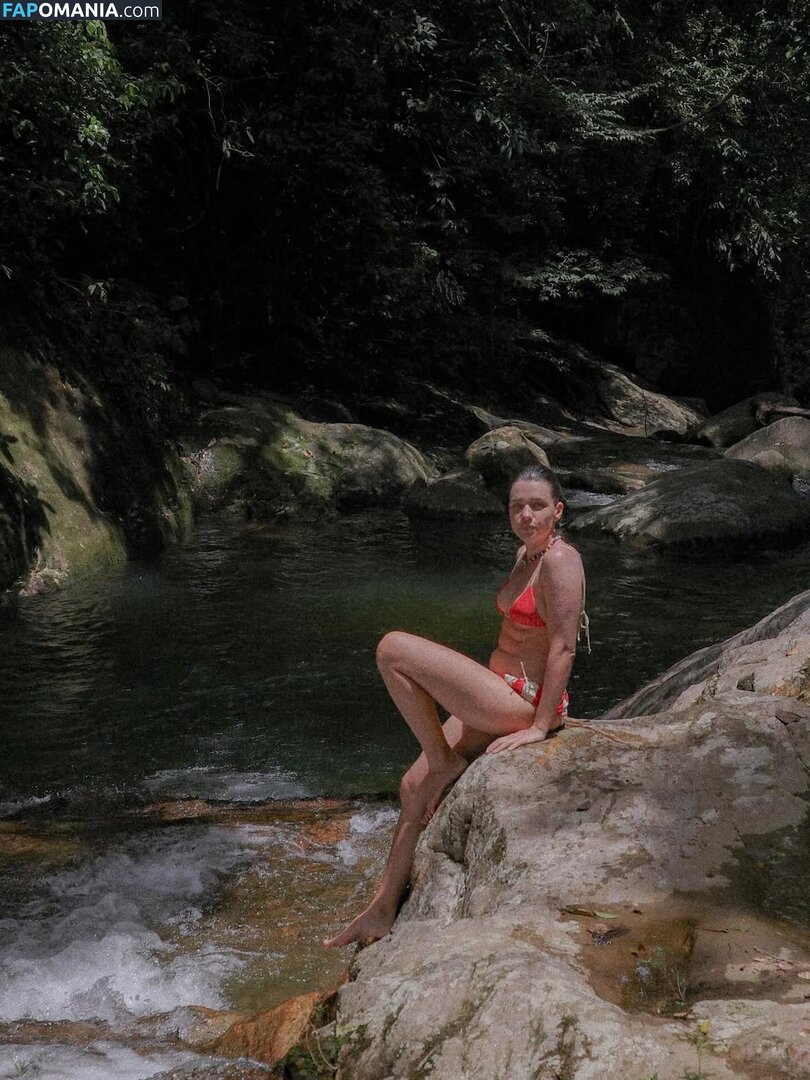 Bruna Linzmeyer / brunalinzmeyer Nu OnlyFans  Photo fuitée #4