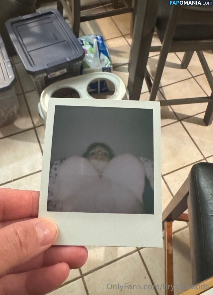 brynn__woods / brynn_woods75 / brynnwoods / valkyriebrynnofficial Nu OnlyFans  Photo fuitée #879