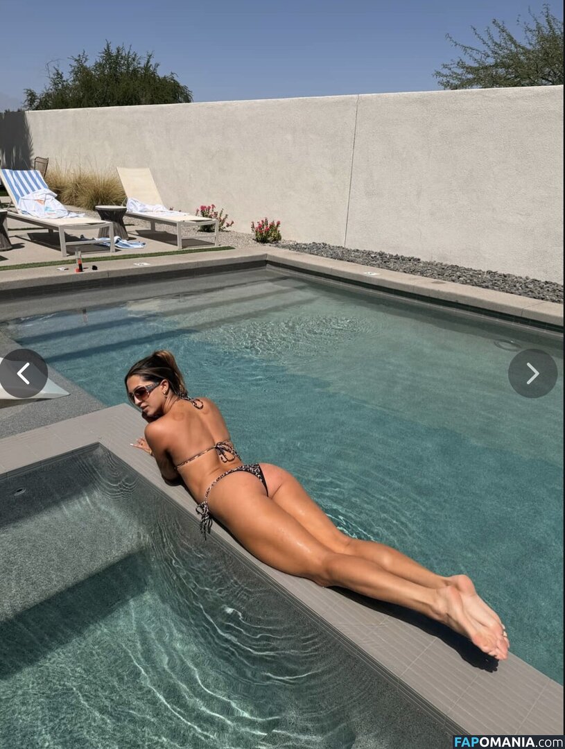 Builtbybells / bellabumzy / builtbybellls Nu OnlyFans  Photo fuitée #11