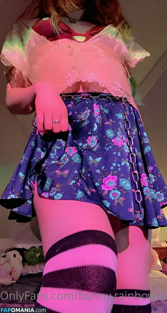 bunny.rainbow69 / tatted_skittlez_69 Nu OnlyFans  Photo fuitée #17