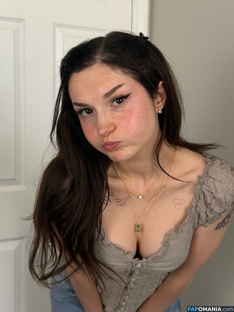 Busy B Asmr / busybasmr Nu OnlyFans  Photo fuitée #1035
