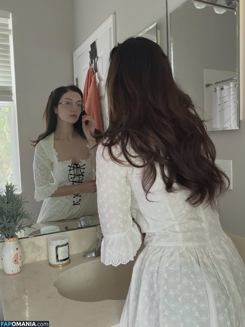 Busy B Asmr / busybasmr Nu OnlyFans  Photo fuitée #1042