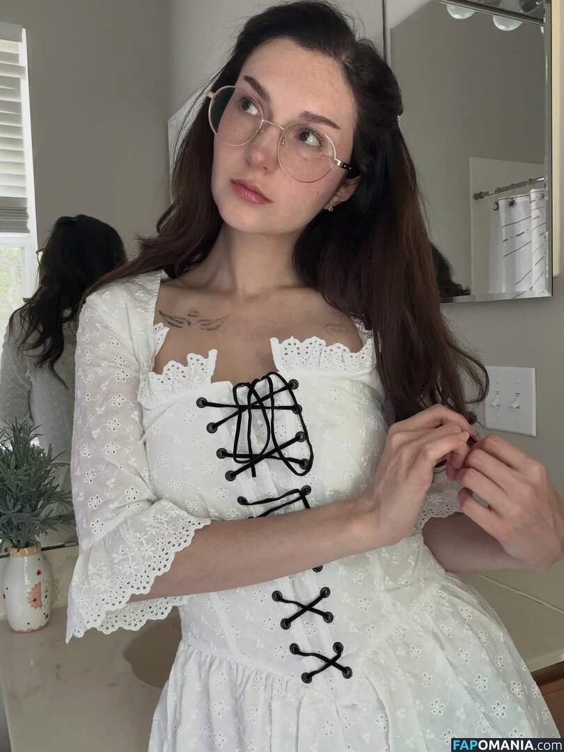Busy B Asmr / busybasmr Nu OnlyFans  Photo fuitée #1044