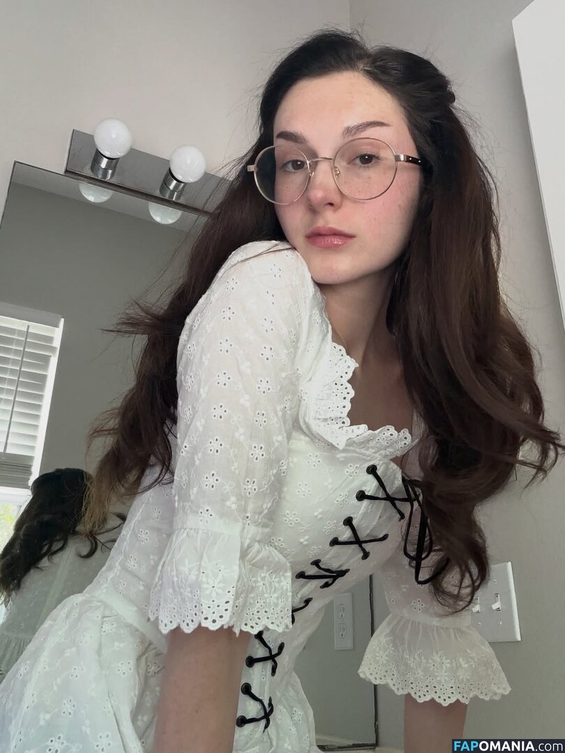 Busy B Asmr / busybasmr Nu OnlyFans  Photo fuitée #1045