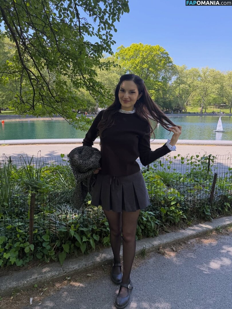 Busy B Asmr / busybasmr Nu OnlyFans  Photo fuitée #1046