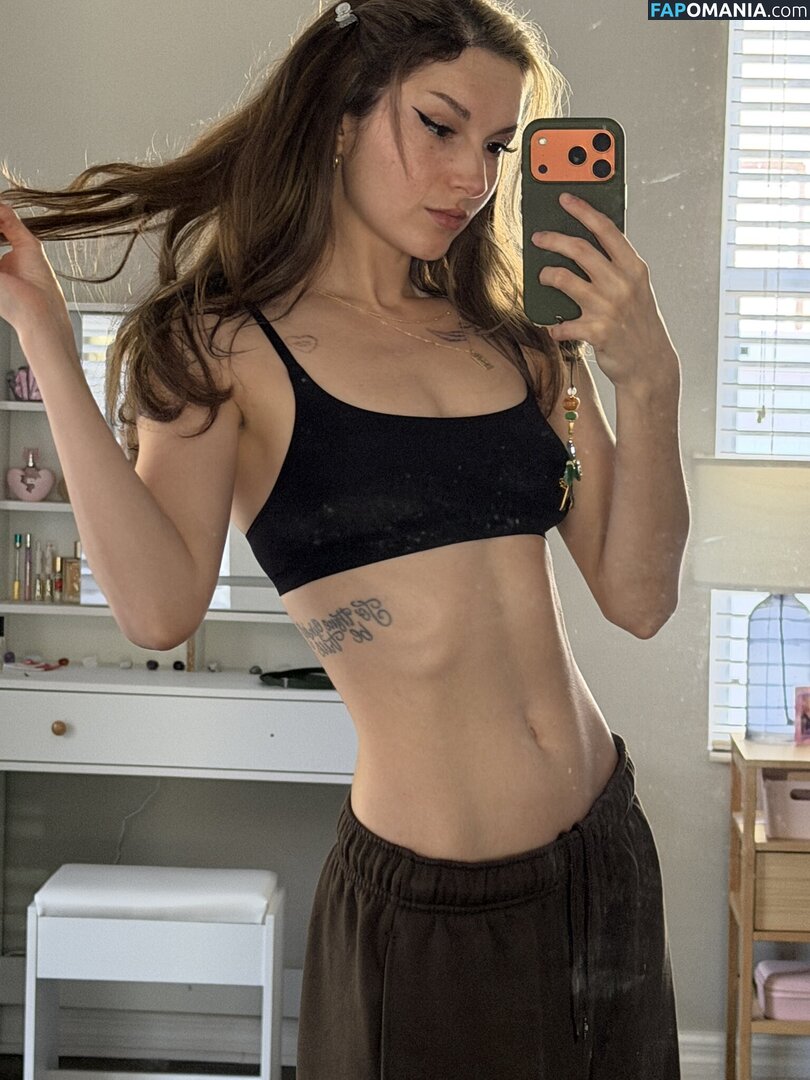 Busy B Asmr / busybasmr Nu OnlyFans  Photo fuitée #1065