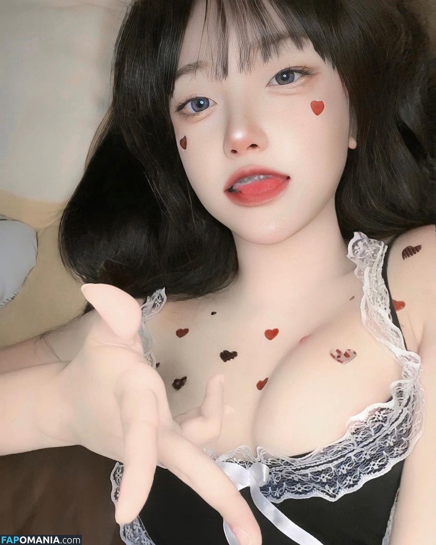 byzeko02 / byzeko_02 Nu OnlyFans  Photo fuitée #22