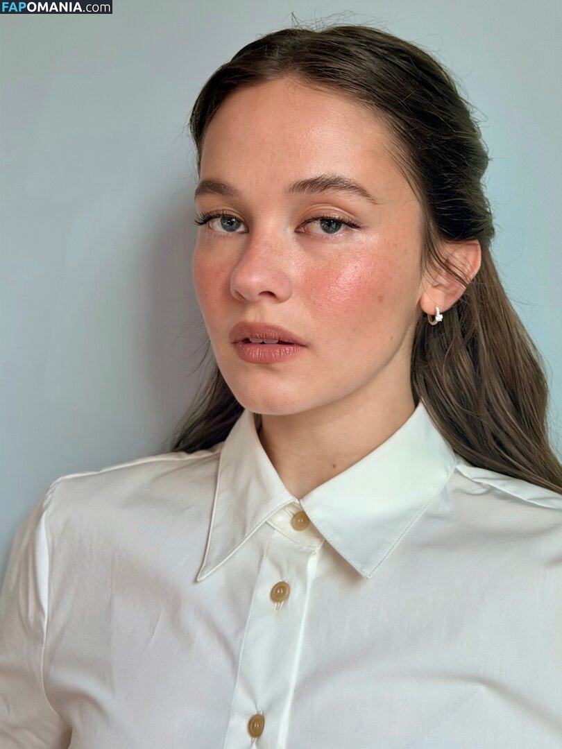 Cailee Spaeny / caileespaeny Nu OnlyFans  Photo fuitée #337