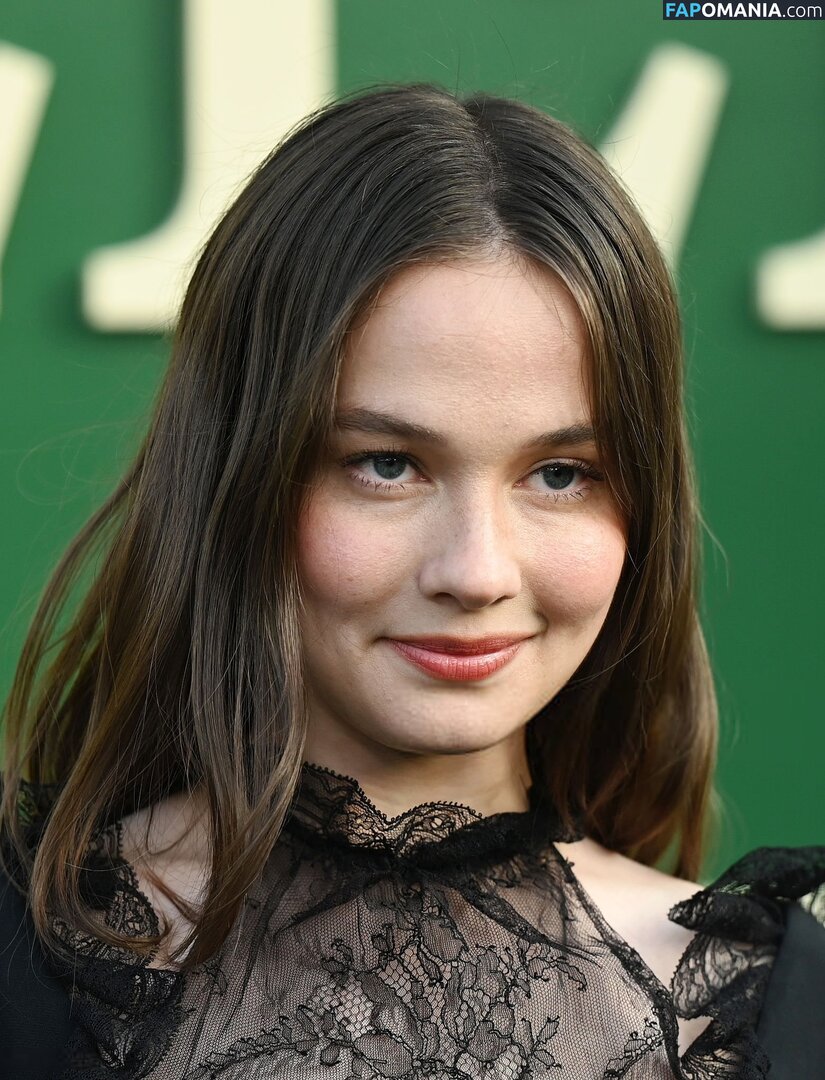 Cailee Spaeny / caileespaeny Nu OnlyFans  Photo fuitée #355