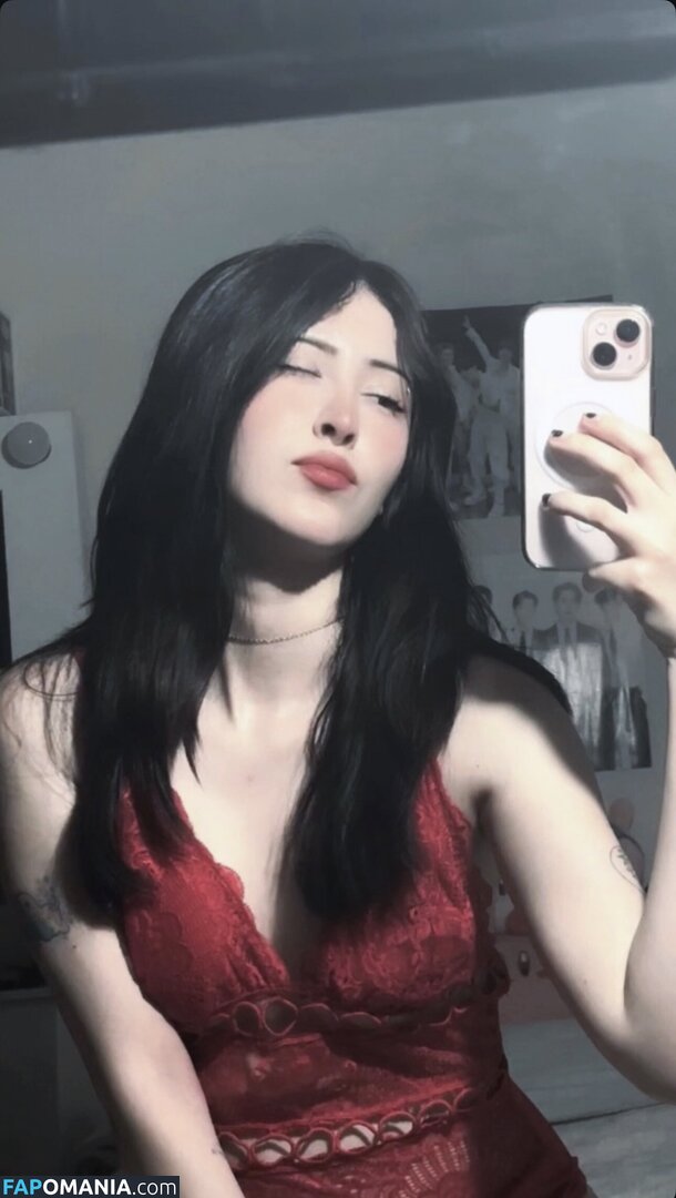 caileemai / thisiscaileee Nu OnlyFans  Photo fuitée #1