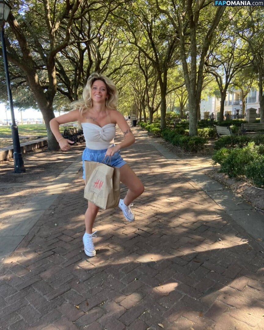 Caitlin Betterly / caitlin.betterly Nu OnlyFans  Photo fuitée #12