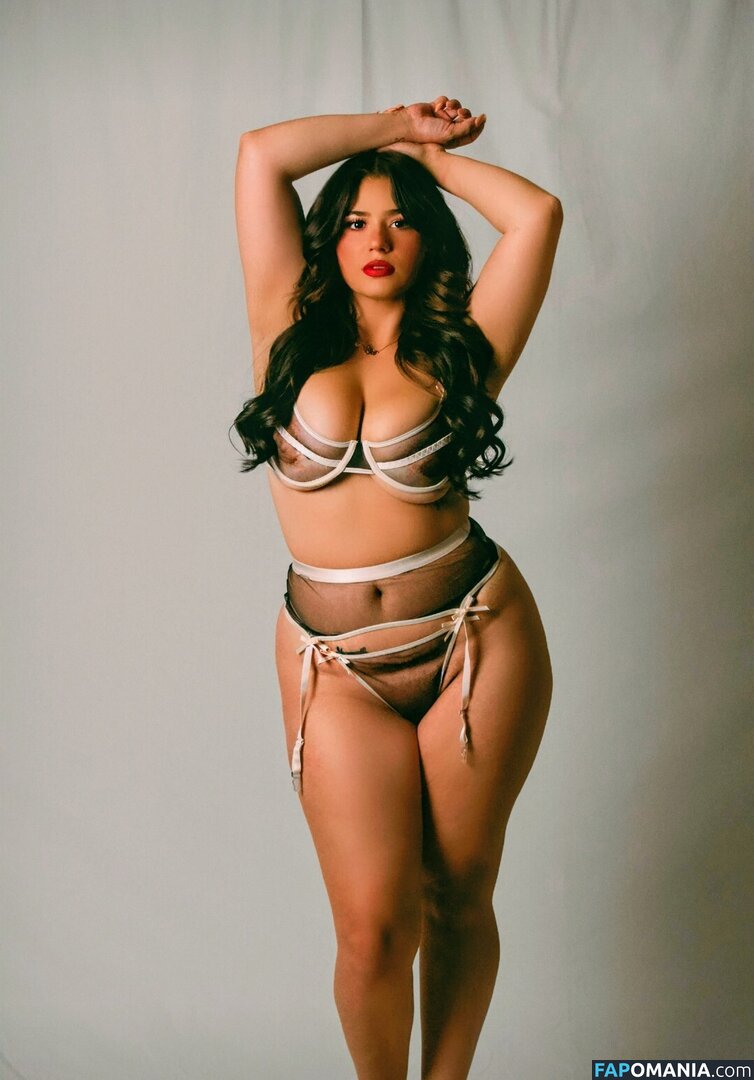 Calllherlo / TheLaurax Nu OnlyFans  Photo fuitée #11