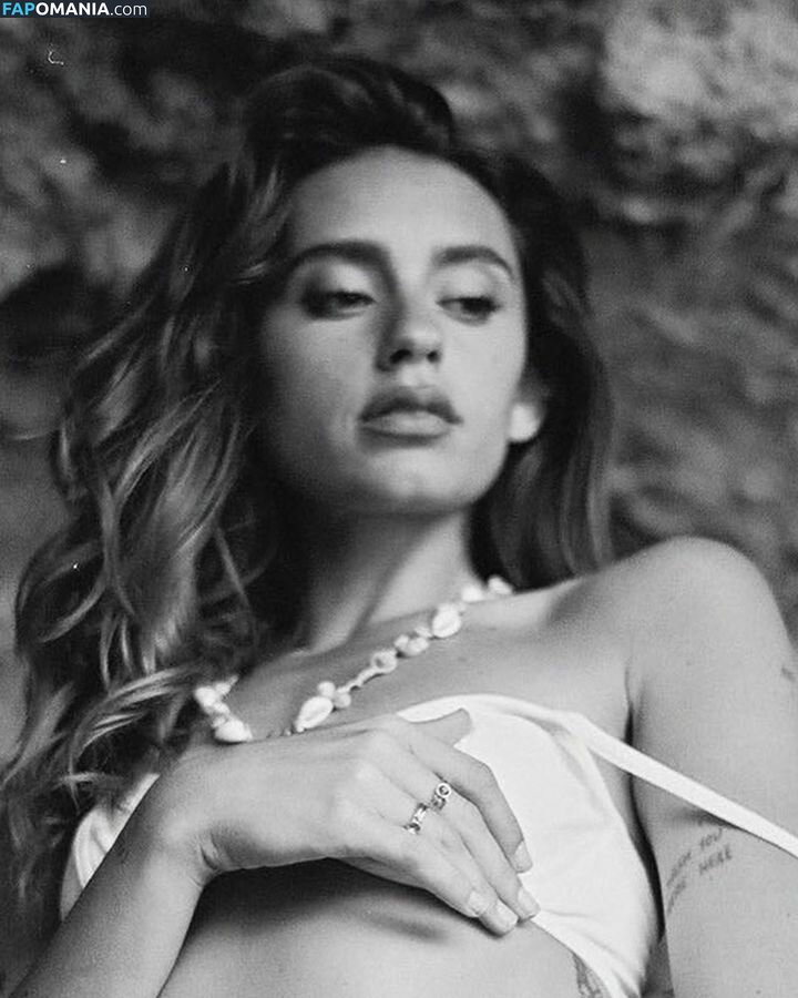 Carla Guetta Cohen Nu OnlyFans  Photo fuitée #131